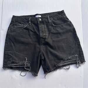 Forever 21 Men’s Black Denim Distressed Shorts size 30